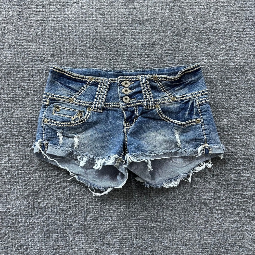 rue21 Shorts Womens Size 1/2 Blue Denim Distressed High Waist Triple Button Y2K